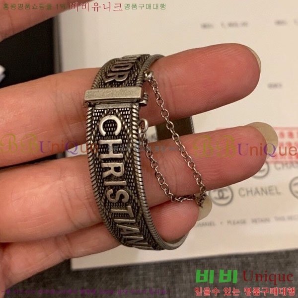 ��� ���� DVK56981