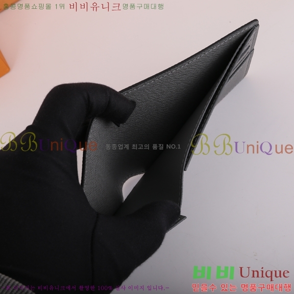 #���̺��� ������ Ÿ�̰� ������ M81555-101 īŰ