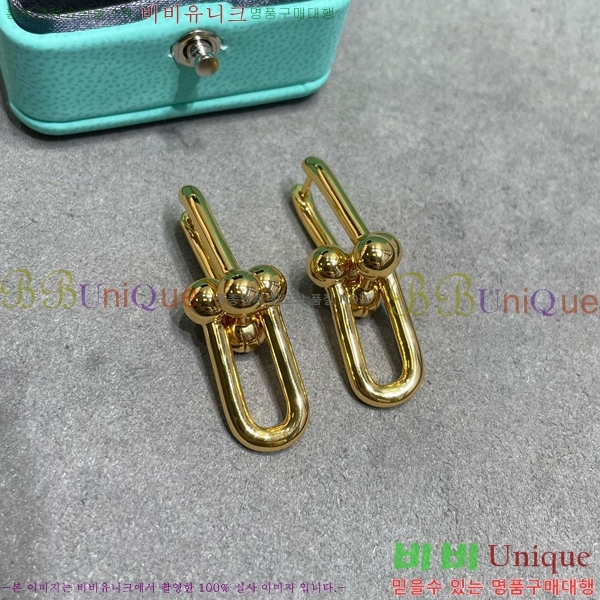 Ƽ�Ĵ� �Ͱ��� 18T23776-1 (3�� Į��)