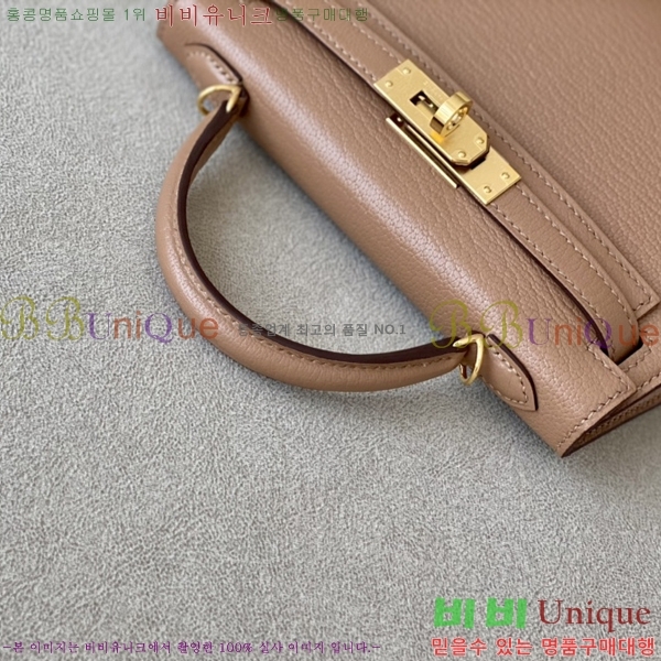 #�����޽� �̸��� 19������ HE58411251-13(���긣����)