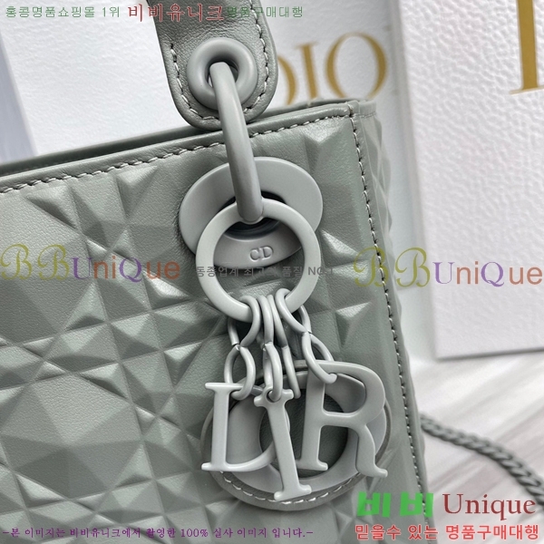 #��� ���̵�� �̴� ĳ��� 18800-1-50