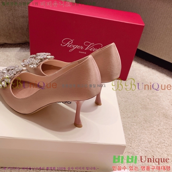 ������� ������ RET588213