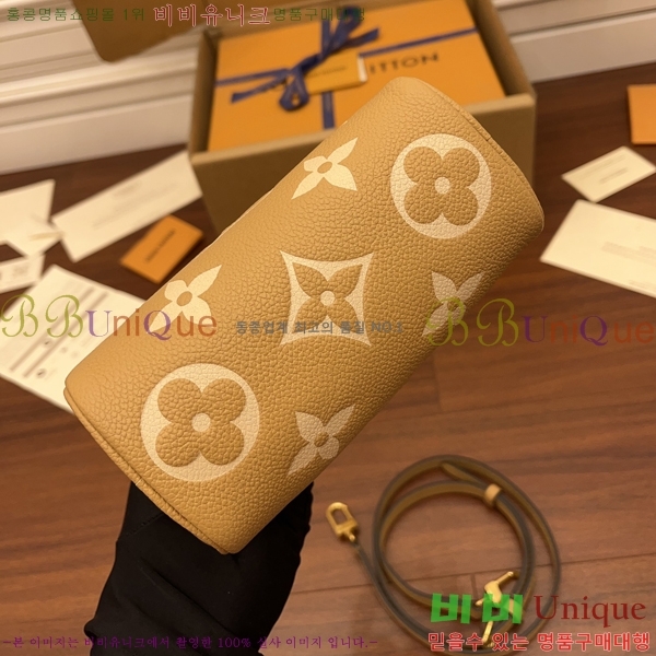 #���̺��� ���ǵ� �ݵѸ��� M81457-1100