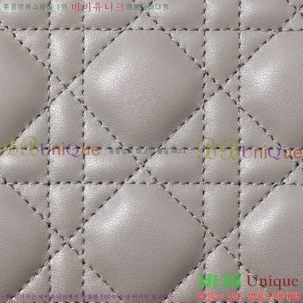 #��� ���̵�� �̴� M05066-8