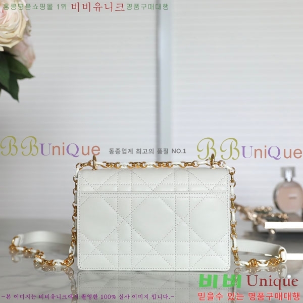 #��� �̽� ī�� �̴Ϲ� M595401-100-1