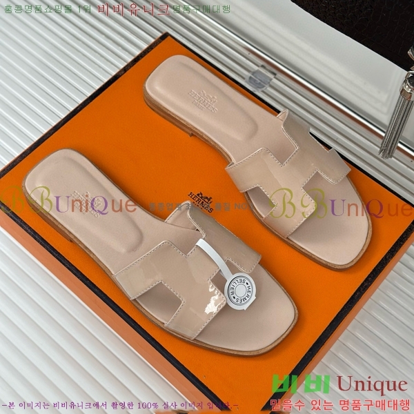 �����޽� ���� ���� ���̴�Ʈ 32HE243431-3