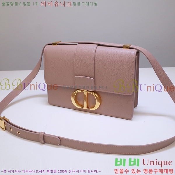 #��� 30 �����ι� M9203-208