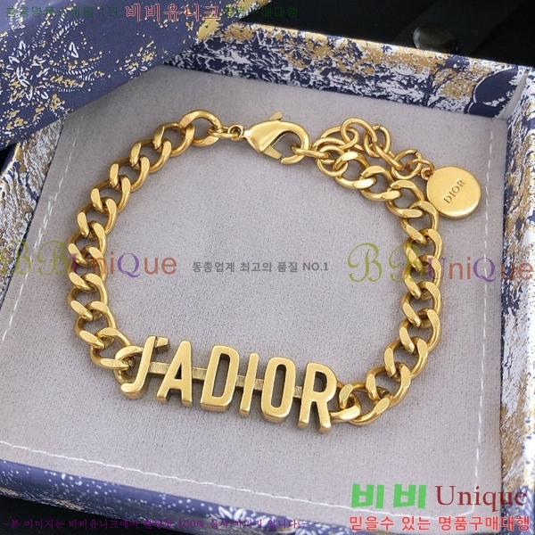 ��� ���� D55O9826-6