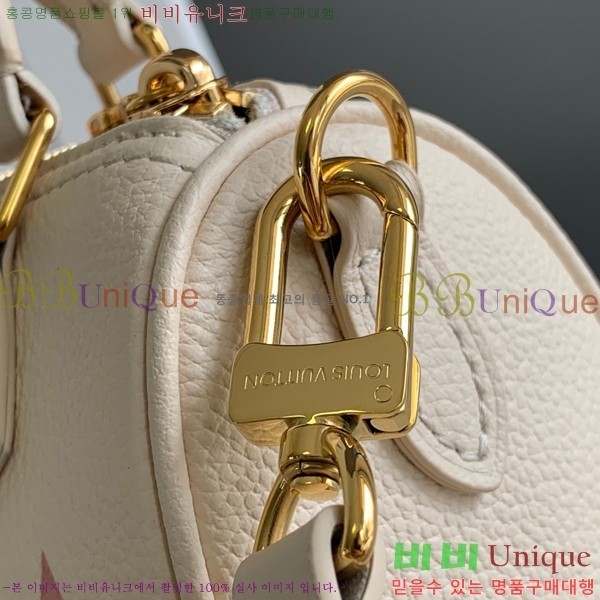 #���̺��� ���ǵ� �ݵѸ��� �̴� M81913-1000