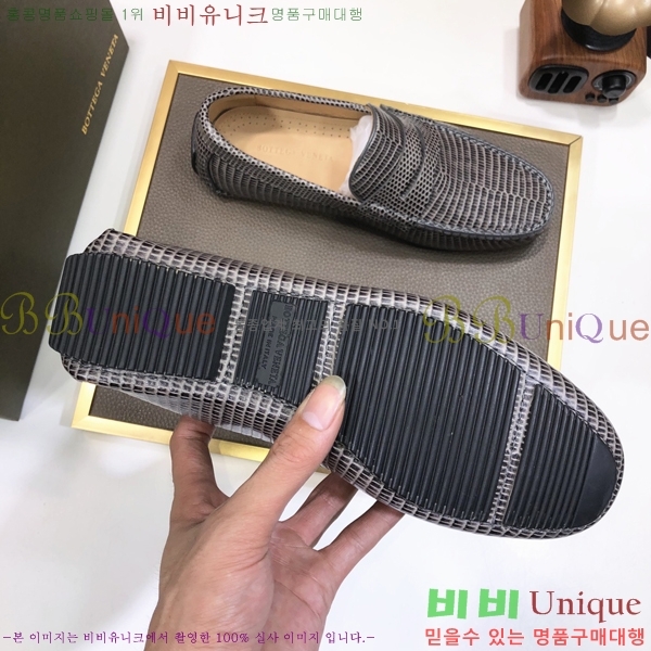 ���װ�����Ÿ ĳ�־� ���� 31BV245198-7