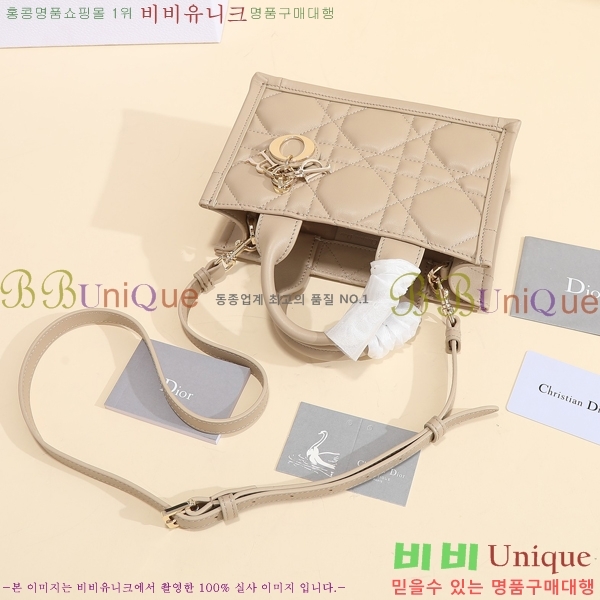 #��� �� ��Ʈ�� �̴� M33500-3