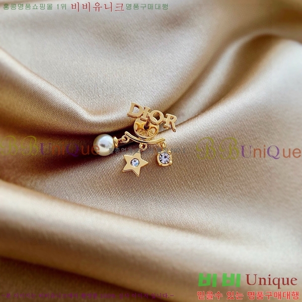 ��� (r)evolution  �Ͱ��� D55O1154-1