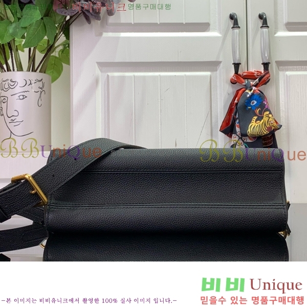 #���̺��� ����Ʈ Ʈ����Ʈ ����� M24639-101