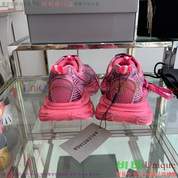 �߷��þư� 3XL Ʈ���̳� ����Ŀ�� BLA356600-3