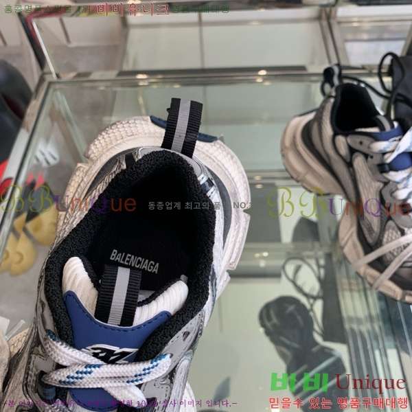 �߷��þư� 3XL Ʈ���̳� ����Ŀ�� BLA356600-4