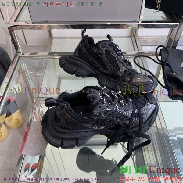 �߷��þư� 3XL Ʈ���̳� ����Ŀ�� BLA356600-11