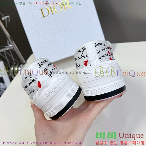 ���� ��� ��ũ�� �÷��� ����Ŀ�� 34D23112311-8