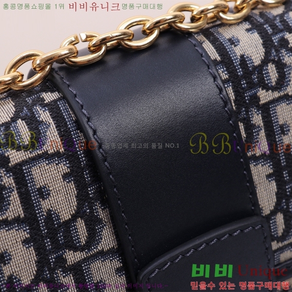 #��� NEW 30 ������ ü�� ũ�ν��� M9208-660