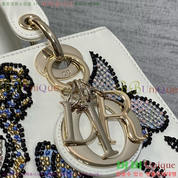 #��� ���̵�� ���� M8002-1001