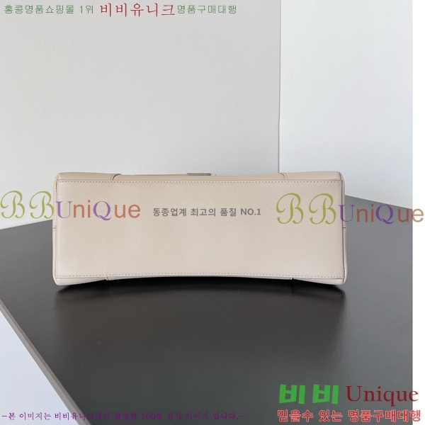 #�߷��þư� �ٿ�Ÿ�� ���� �����  67135329-106