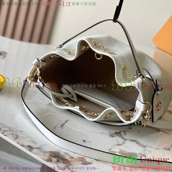 #���̺��� ���� �ڽ��� M11283-502