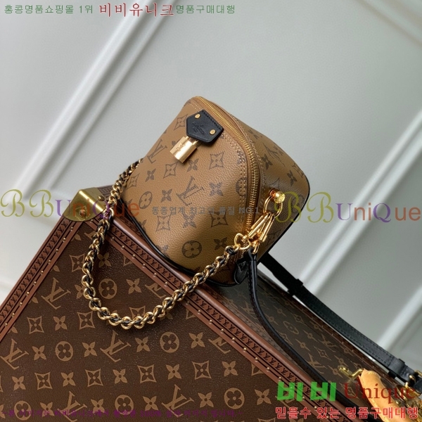 #���̺��� ����Ʈ �� ���̽� M47162-601 ������- 356�����롽