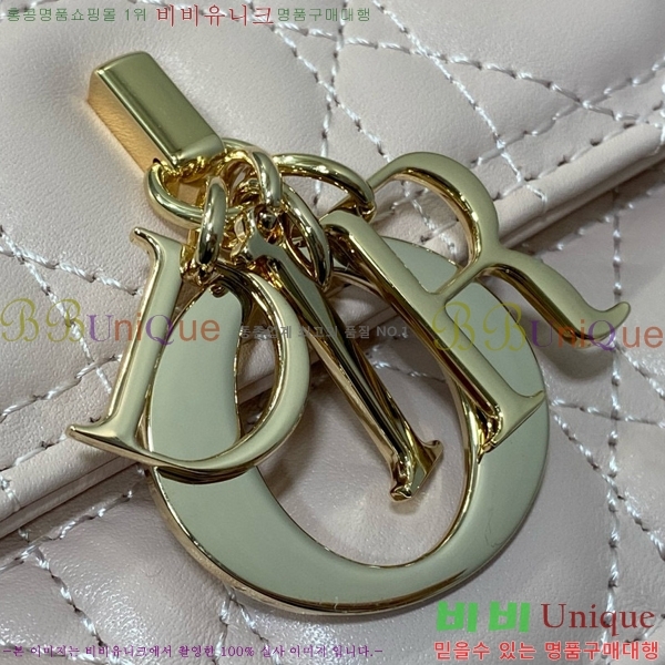 #��� MISS DIOR ž �ڵ� �� M0997-107