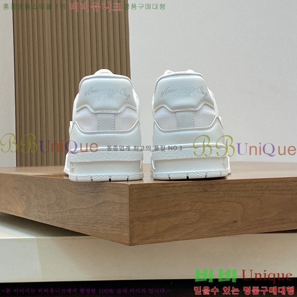 ���� LV Ʈ���̳� ����Ŀ�� L48385-3