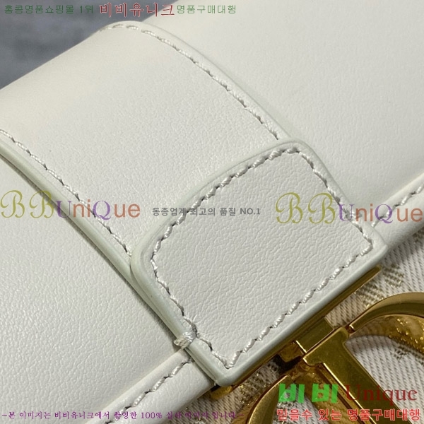 #��� 30 ������ �̽�Ʈ ����Ʈ ü�� �� M9334-302