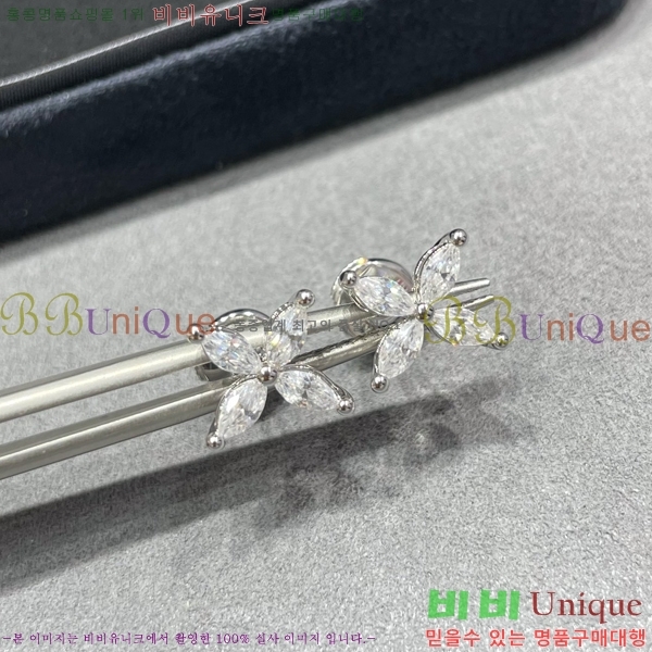 ���� Ƽ�Ĵ� Ŭ���� �Ͱ��� 12T251142-2