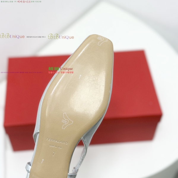 ��󰡸� ������ 32F253132-5