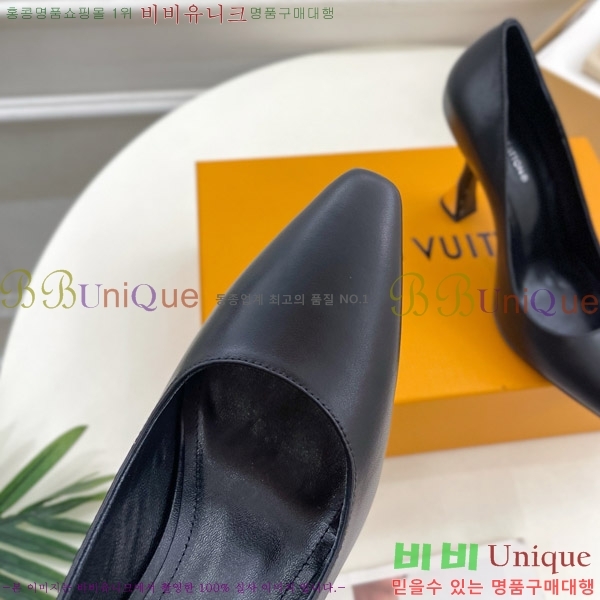 ���̺��� ������ 33LV575145-4 ��9.5cm