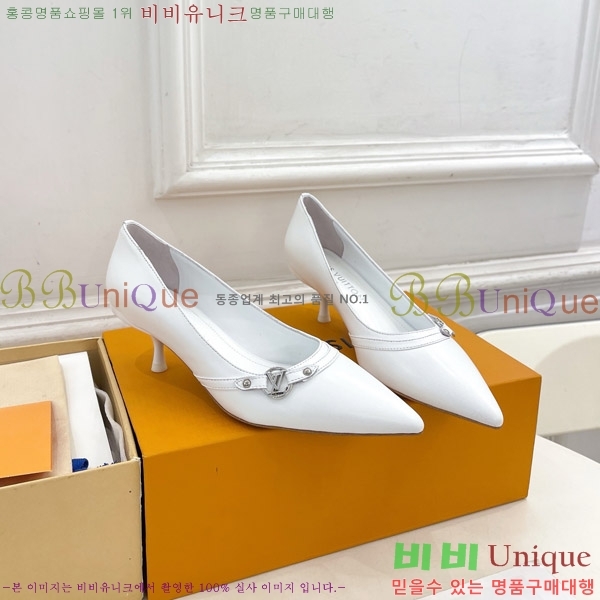 ���̺��� ������ 34LV575122-4 ��5.5cm