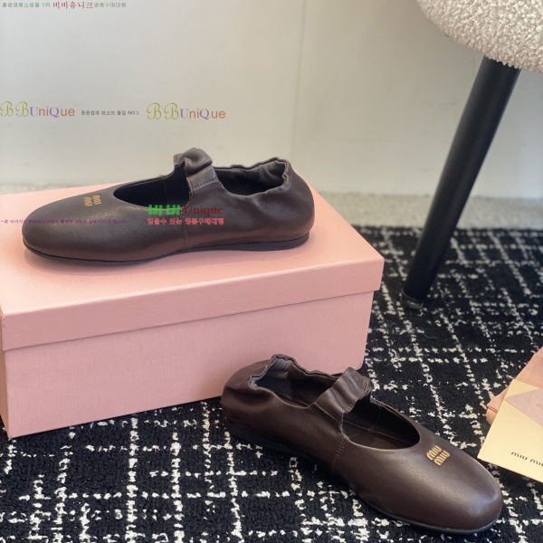 �̿�̿� �޸����� �÷����� 32MU253142-3