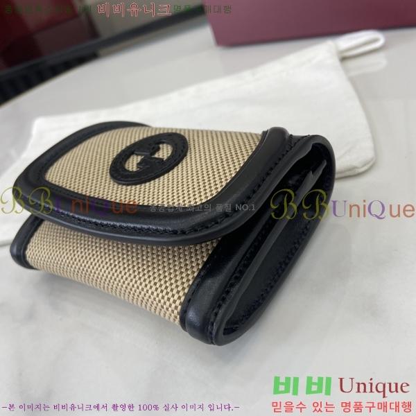 #���� ���е� ī�� ���̽� 818811-3