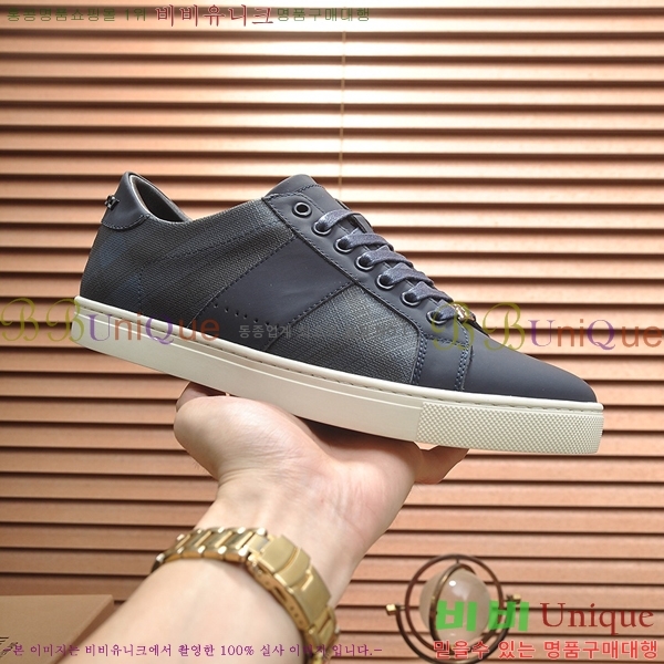 ���� ������ ����Ŀ�� B482921-3