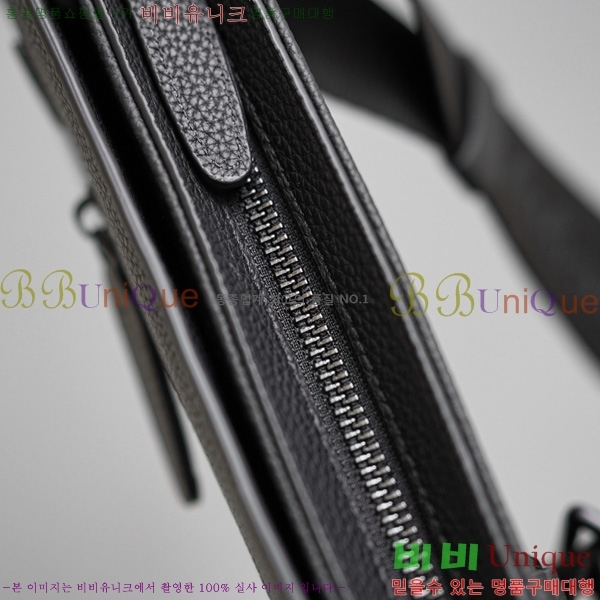 #��󰡸� ũ�ν��� 2116088-4B