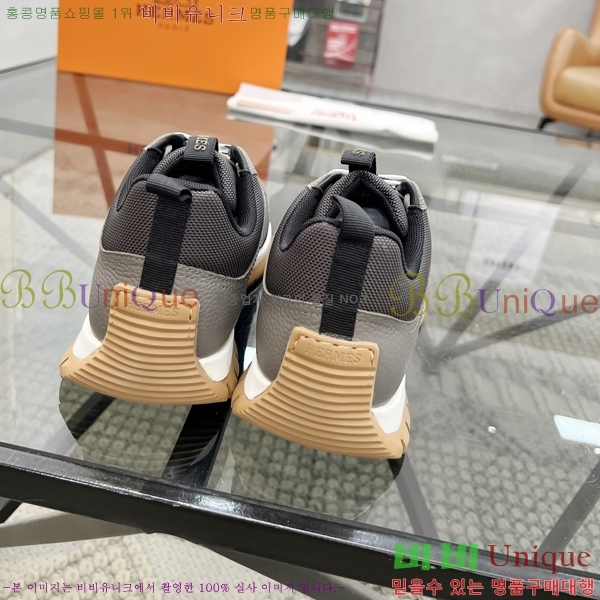 ���� �����޽� ����Ŀ�� HR599081-1