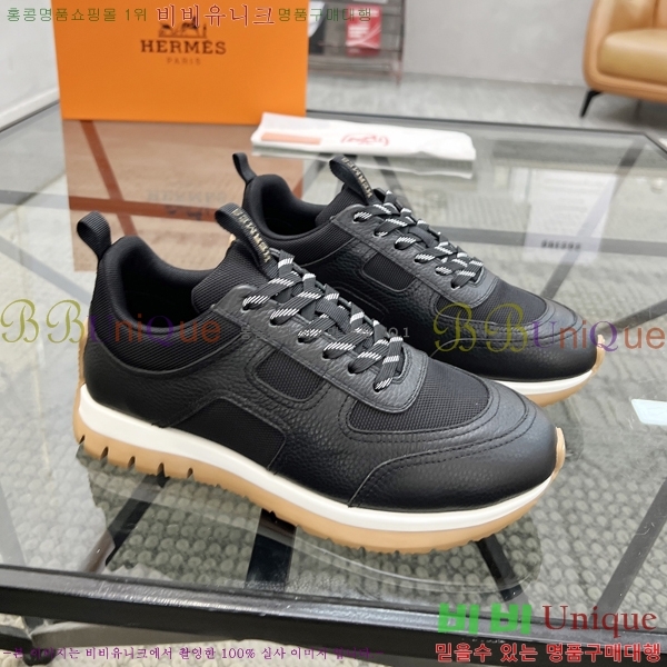 ���� �����޽� ����Ŀ�� HR599081-7