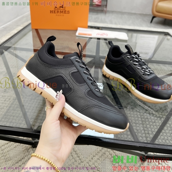 ���� �����޽� ����Ŀ�� HR599081-7