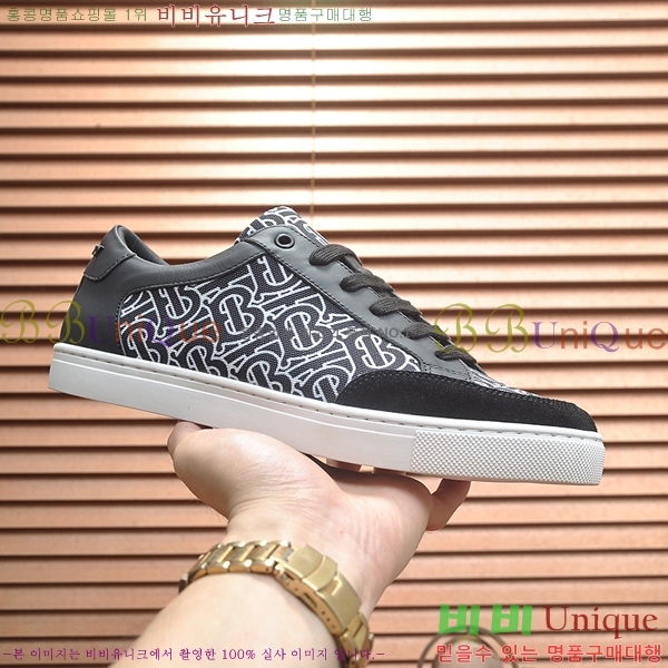 ���� ������ ����Ŀ�� B482921-24