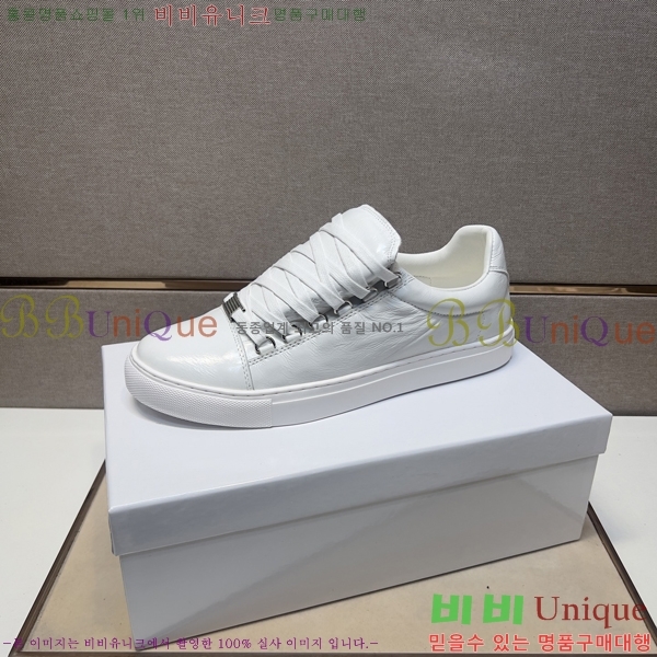 ���� �߷��þư� ����Ŀ�� B9745601-1