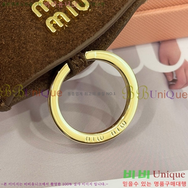 �̿�̿� ŰȦ�� MIU016657-6