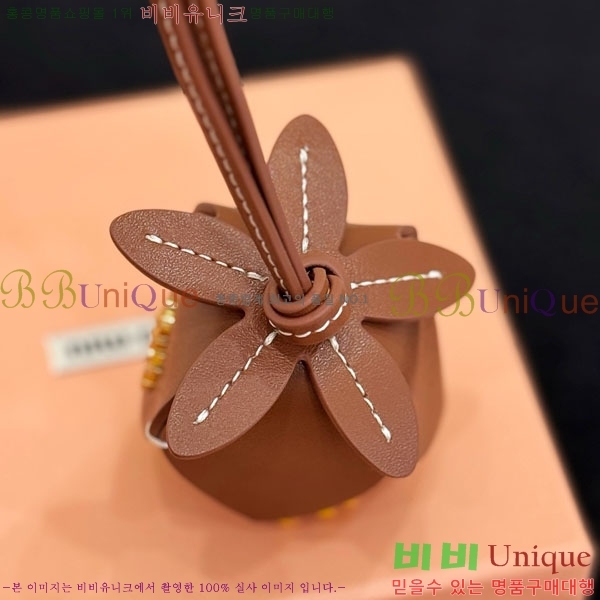 �̿�̿� ŰȦ�� MIU016657-7