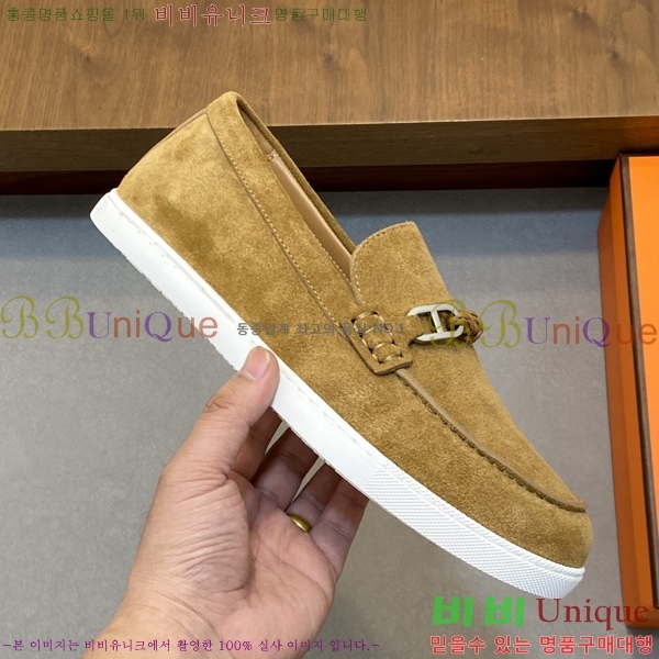 ���� �����޽� ������ HR56897-4