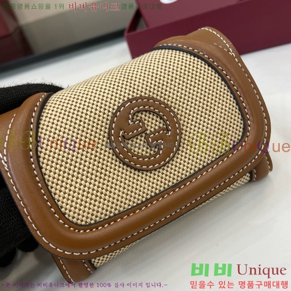 #���� ���е� ī�� ���̽� 818811-202