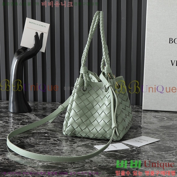 ���װ�����Ÿ �ȵ�Ƹ� �Ķ�Ʈ 796569-2013