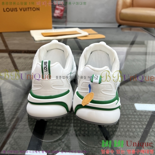 ���� ���̺��� ����Ŀ�� LV3306112-4