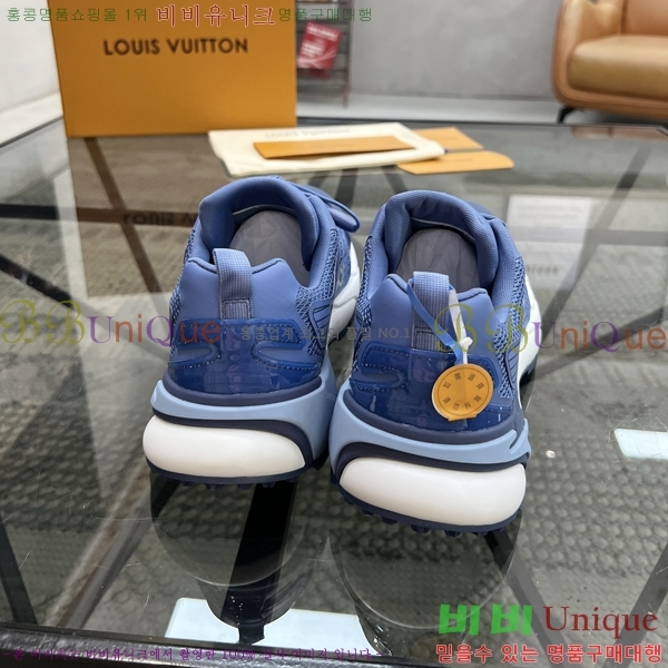 ���� ���̺��� ����Ŀ�� LV3306112-7