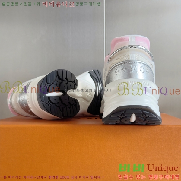 ���� ���̺��� �� 55 ����Ŀ�� 44LV256242-3